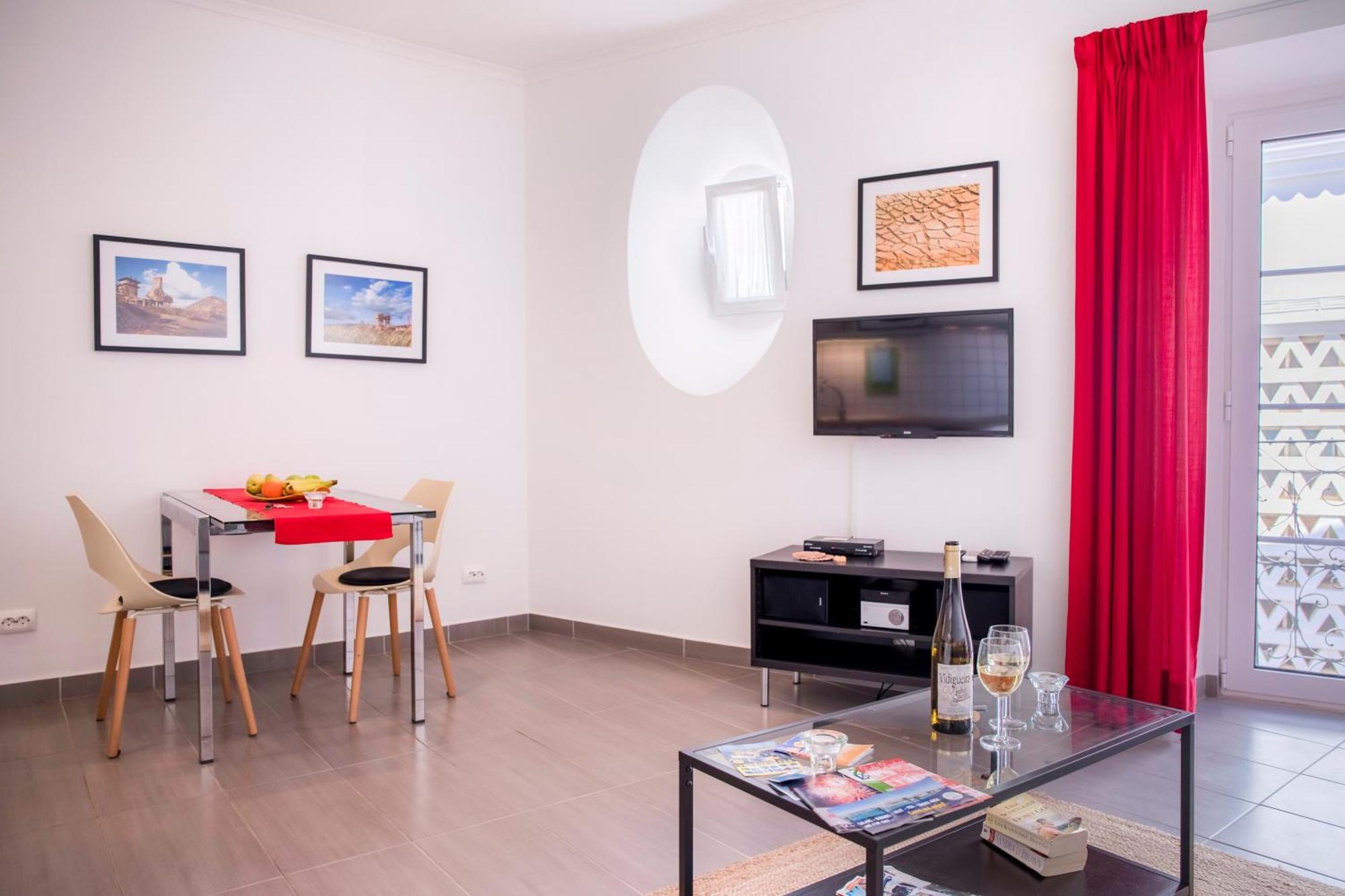 Apartamentos Marreiros Neto Lagos Room photo